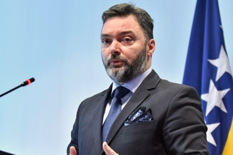 “Nije moralno prihvatljiv za ministra” Poslanici u BiH traže ostavku Staše Košarca