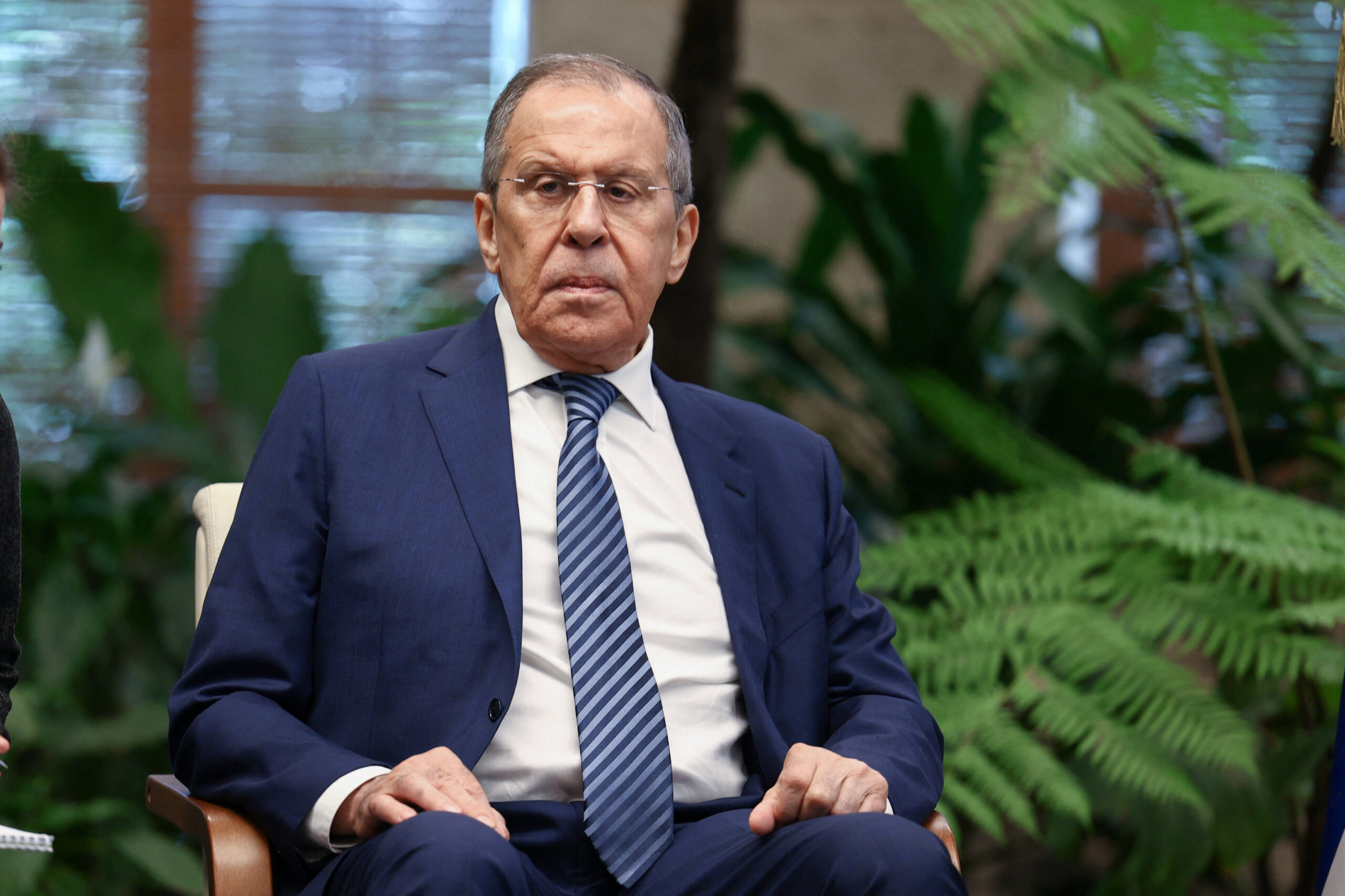 Lavrov stigao u Ameriku, stotine hiljada ljudi pratilo let uživo