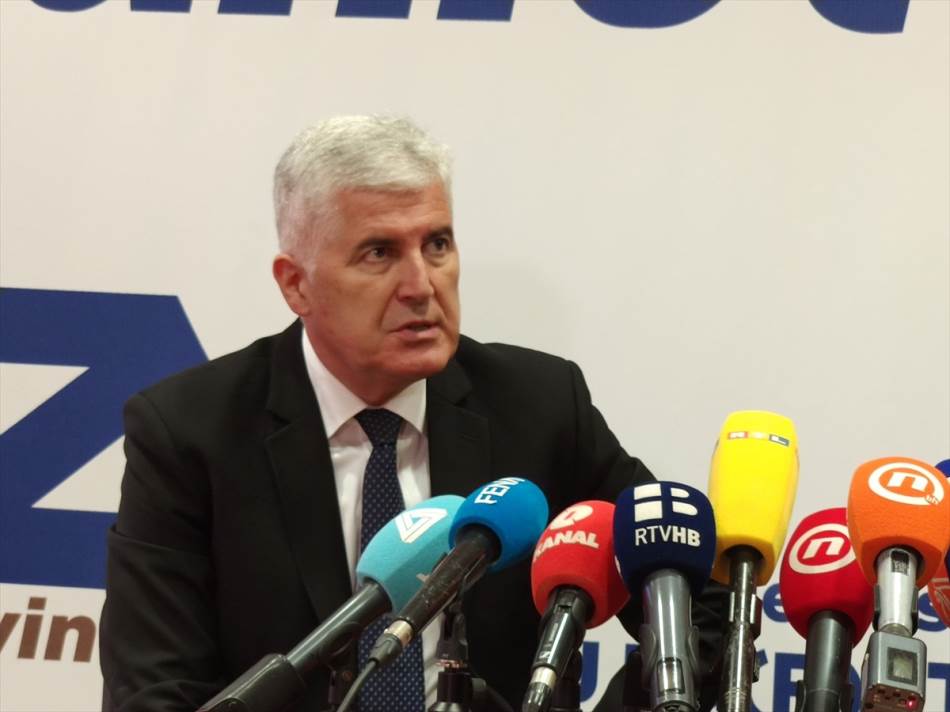 EVROPSKI PUT NEMA ALTERNATIVU Dragan Čović ostaje predsjednik HDZ-a BiH