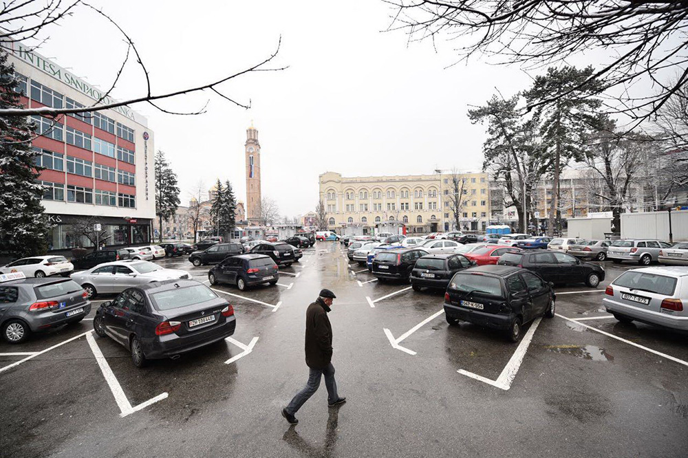 GRAD BRANI PARKING, “Autoprevoz” bi da uđe u posjed