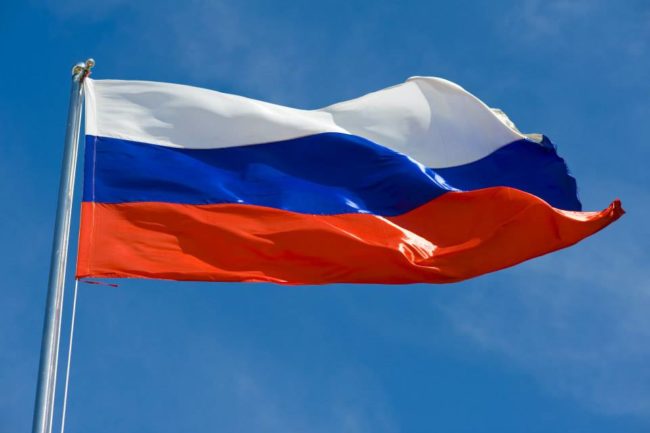 Odluka suda u Berlinu: Ukinuta zabrana isticanja ruskih zastava