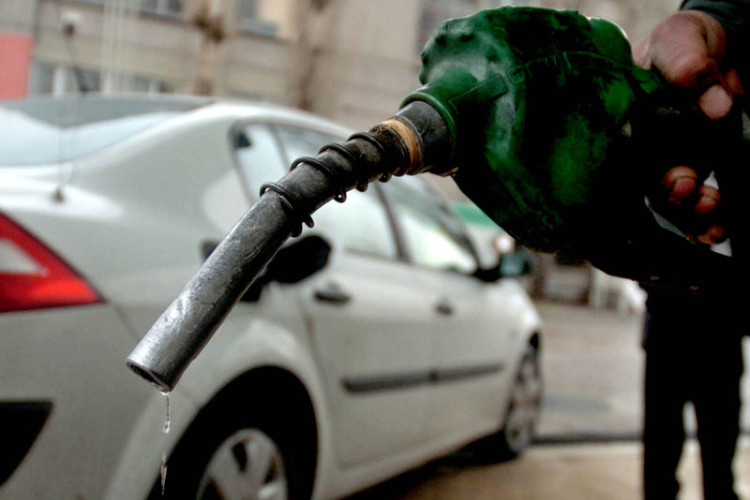 Kazne naftašima 300.000 KM zbog lošeg goriva