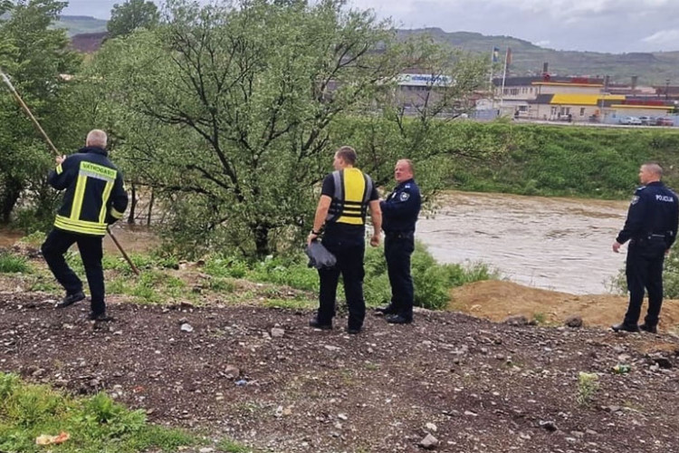 Beživotno tijelo izvučeno iz rijeke Bosne