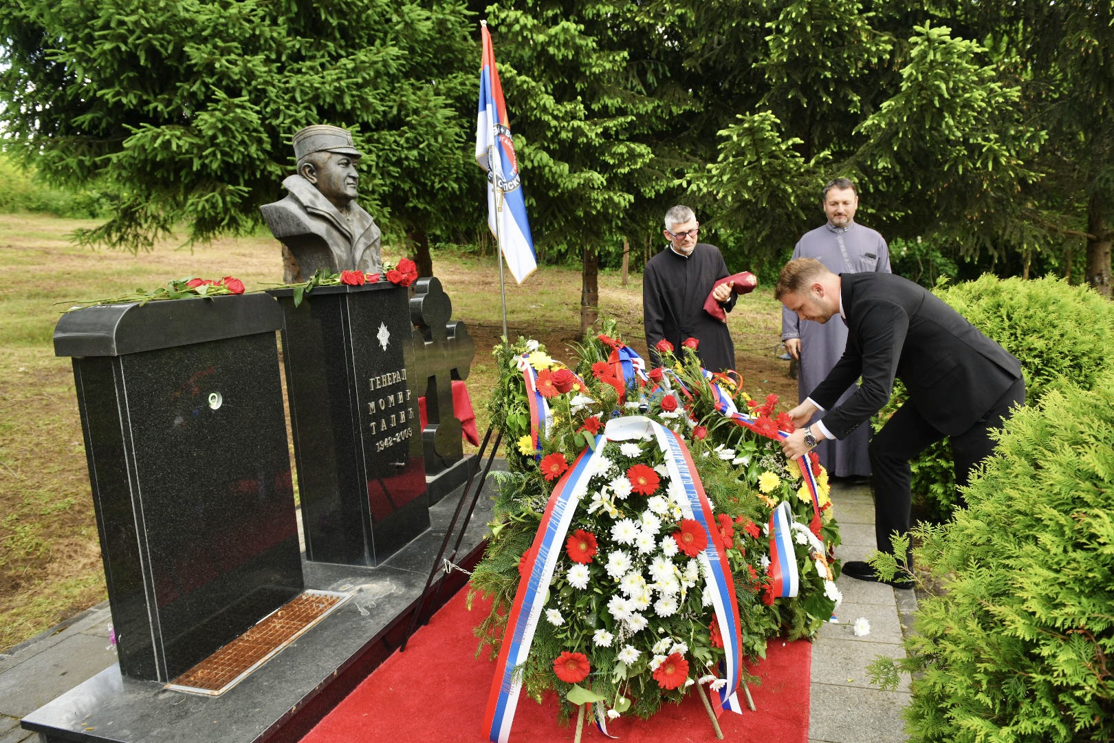 Obilježeno 20 godina od smrti generala Talića