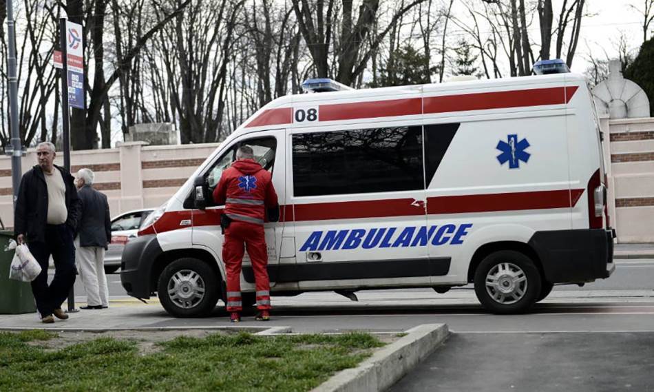 TEŠKA SAOBRAĆAJKA U SRBIJI Dječak ukrao automobil od oca, sletio s puta, pa poginuo