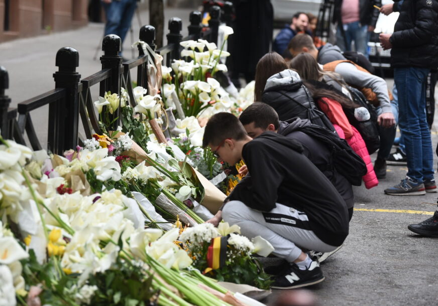 CRNI PONEDELJAK Danas sahrana četvoro mališana ubijenih u beogradskoj školi
