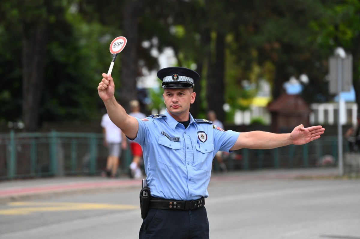 Policajci u Srpskoj će biti “naoružani” POS terminalima