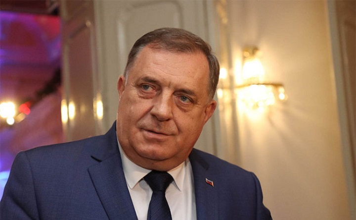 Dodik: Prihvatili smo da 15. februar bude Dan Republike Srpske