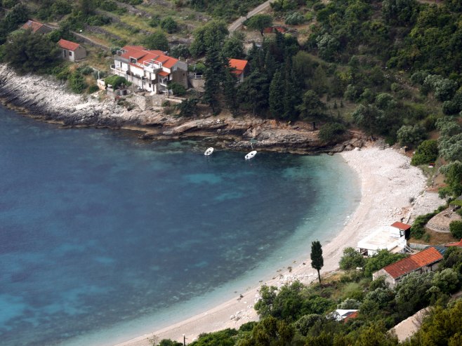 U Hrvatskoj znatno manje stranaca na moru, hotelijeri priznaju da su cijene visoke