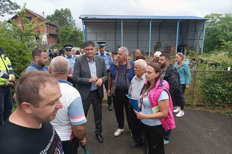 U Novom Gradu onemogućeno polaganje vijenaca kod spomen-obilježja