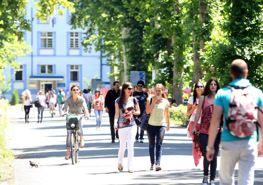 Upis na fakultete u Srpskoj: Nova prilika za skoro 2.100 mladih