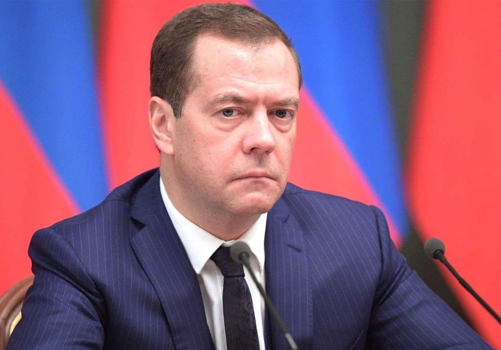 Medvedev zaprijetio: Ili pregovori, ili nuklearni napad