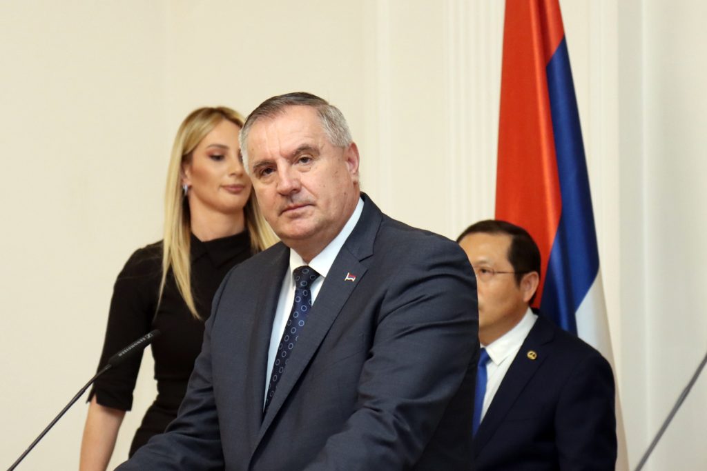 Višković najavio povećanje penzija i plata u prosvjeti
