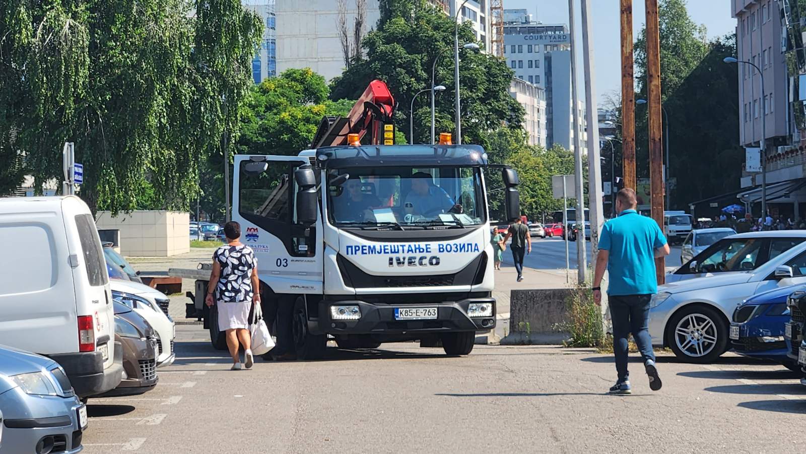 POČINJE DRAMA U BANJALUCI Autoprevoz ulazi na zemljište Stare autobuske stanice (FOTO)