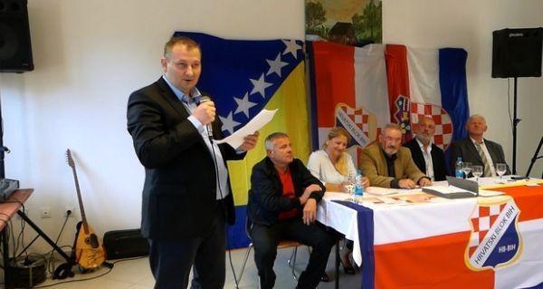 HRVATSKI BLOK Traži reviziju obnova za Hrvate u Republici Srpskoj