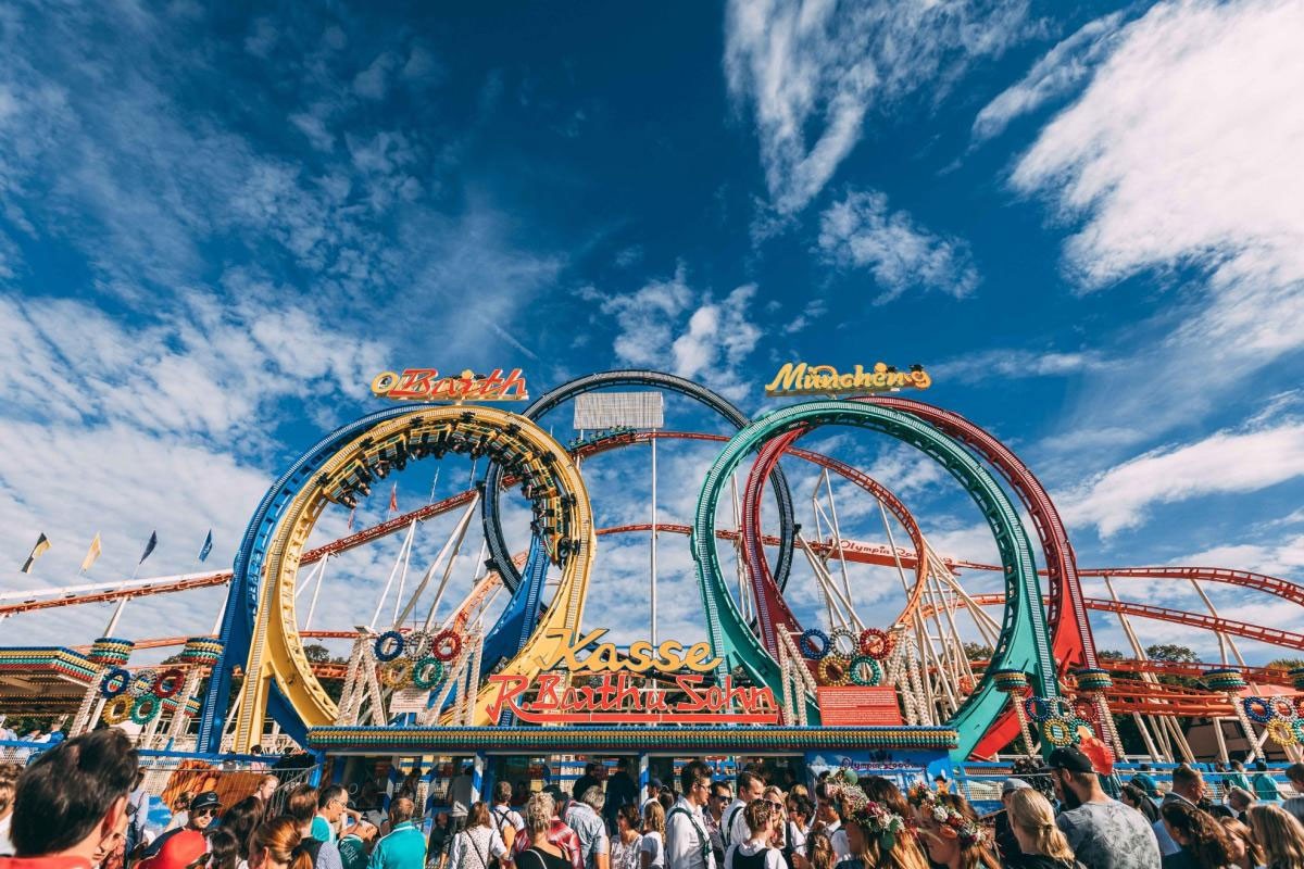 Sudar na rolerkosteru na Oktoberfestu, povrijeđeno osam ljudi