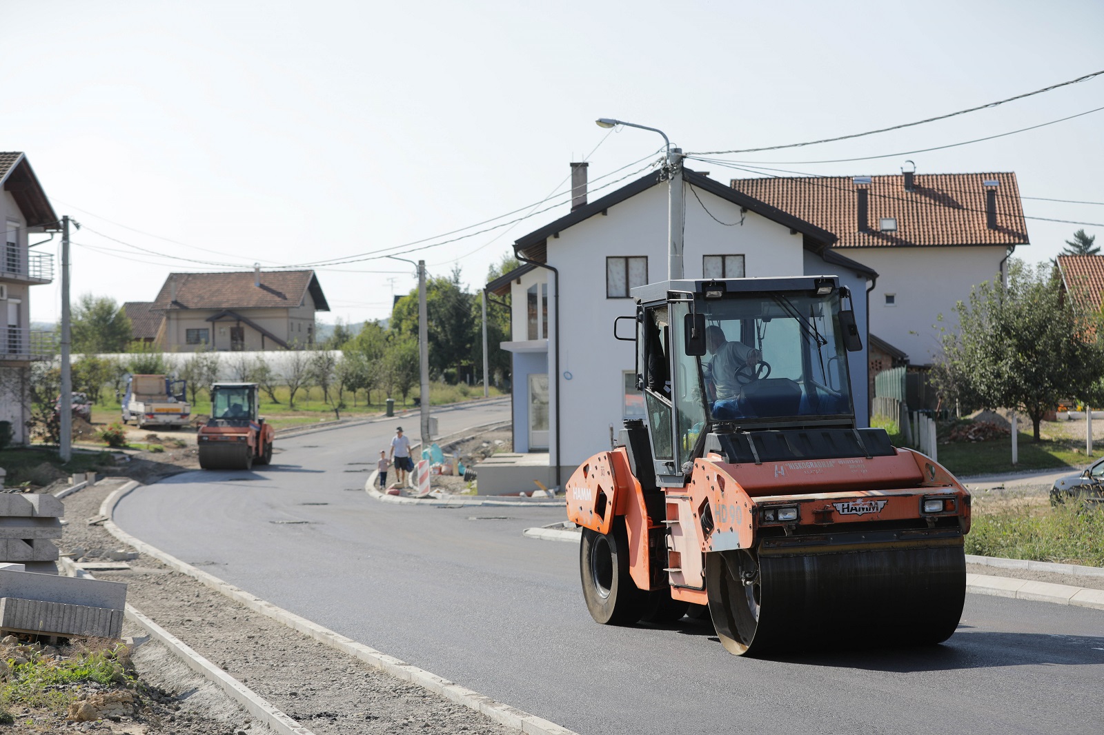 U DUŽINI OD 1,6 KILOMETARA Asfaltiranje najfrekventnije saobraćajnice kroz Kuljane