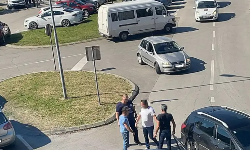 Tuča u Banjaluci usred dana: Nakon kraće prepirke došlo do fizičkog obračuna