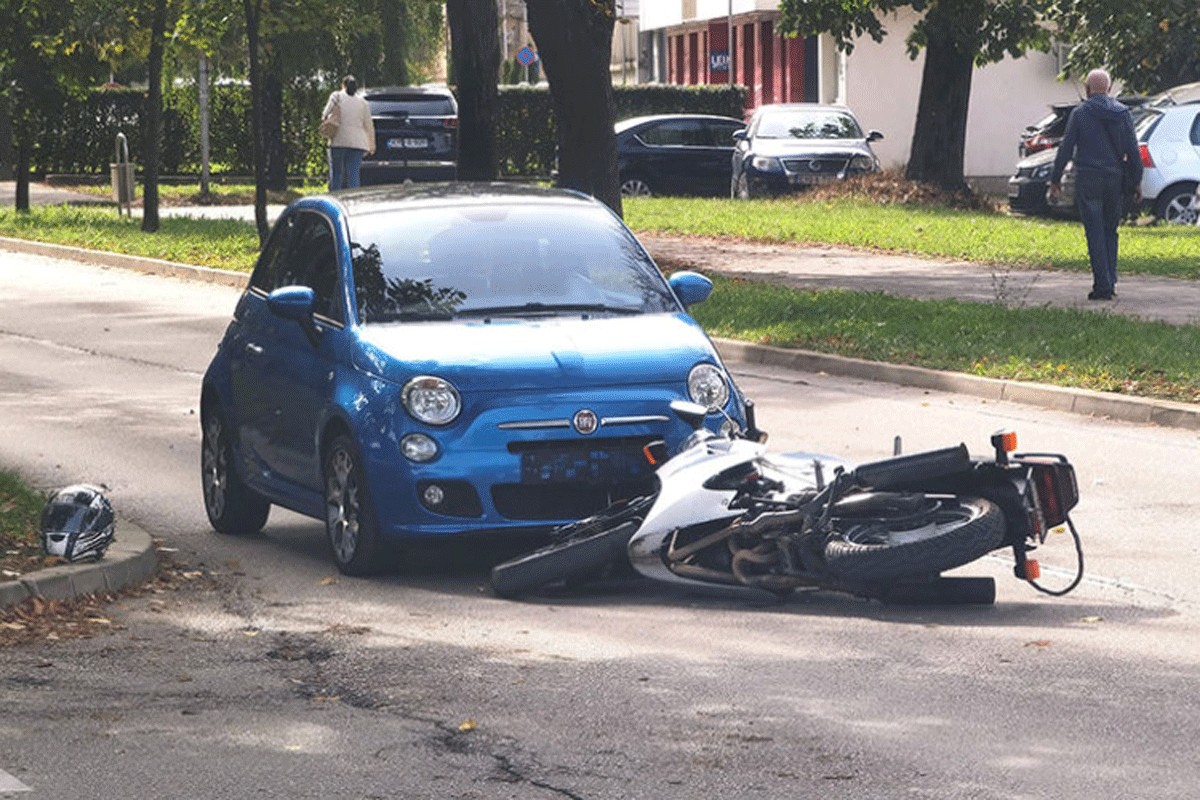 Nova saobraćajka u Banjaluci, sudar Fiata i motocikla