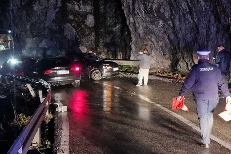 Još jedna teška nesreća, u jednom automobilu bila i djeca