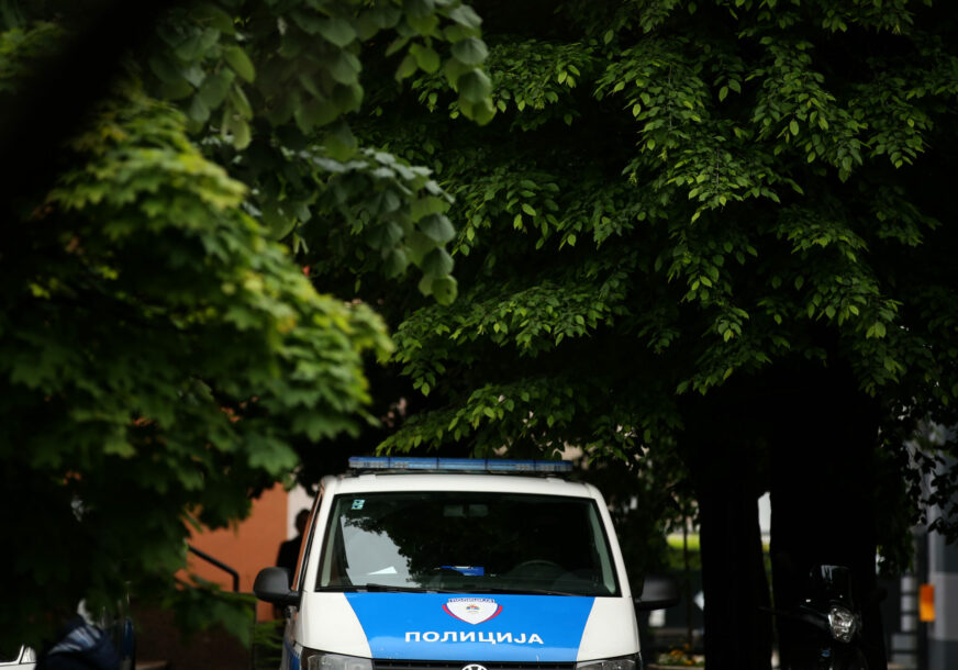 NASTAVAK AKCIJE “KALIBAR” U Prijedoru policija oduzela puške i više od 400 metaka (FOTO)