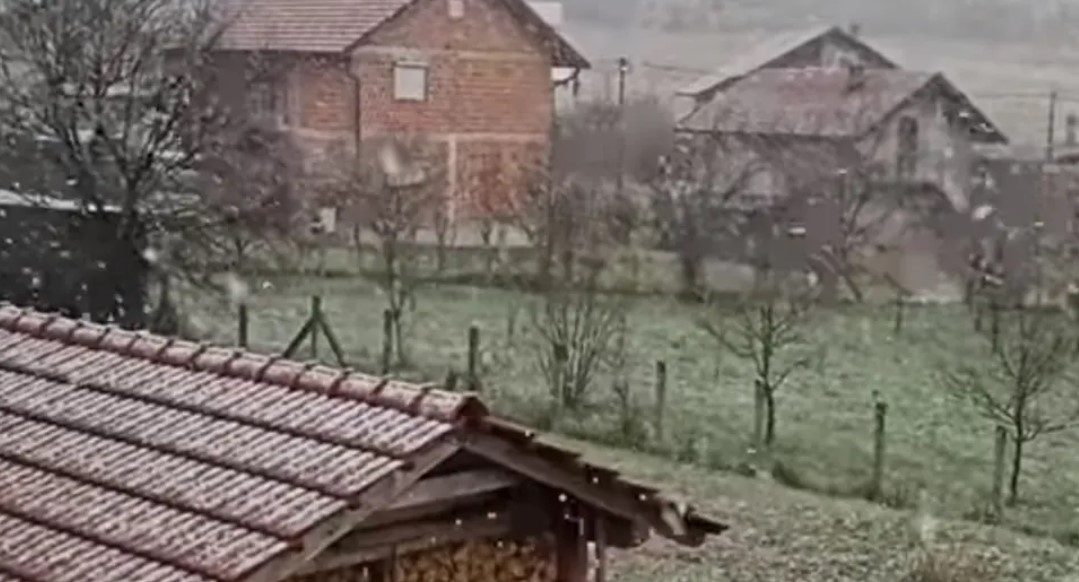 (VIDEO) Pao prvi snijeg u Banjaluci