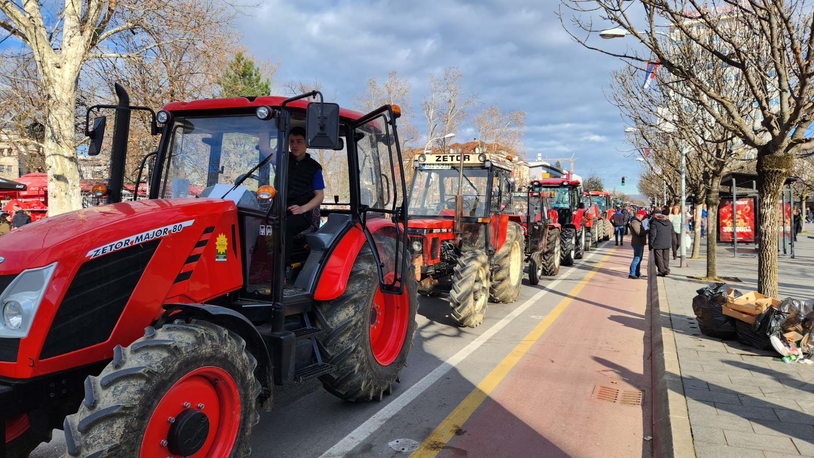 Protest banjalučkih poljoprivrednika! Stanivuković: Adresa za njihove probleme je Skupština grada!