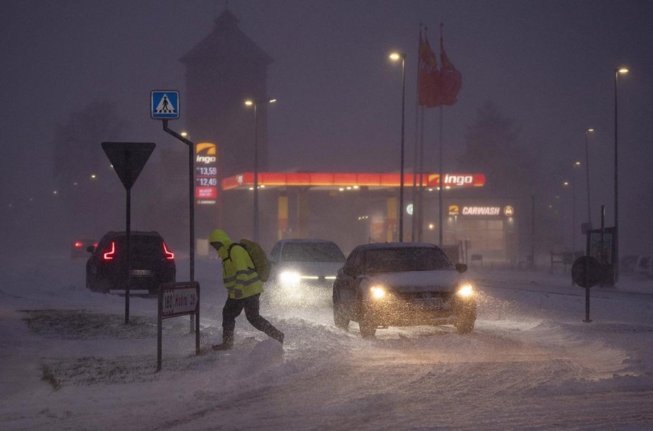 Oluja i snijeg haraju dijelom Еvrope