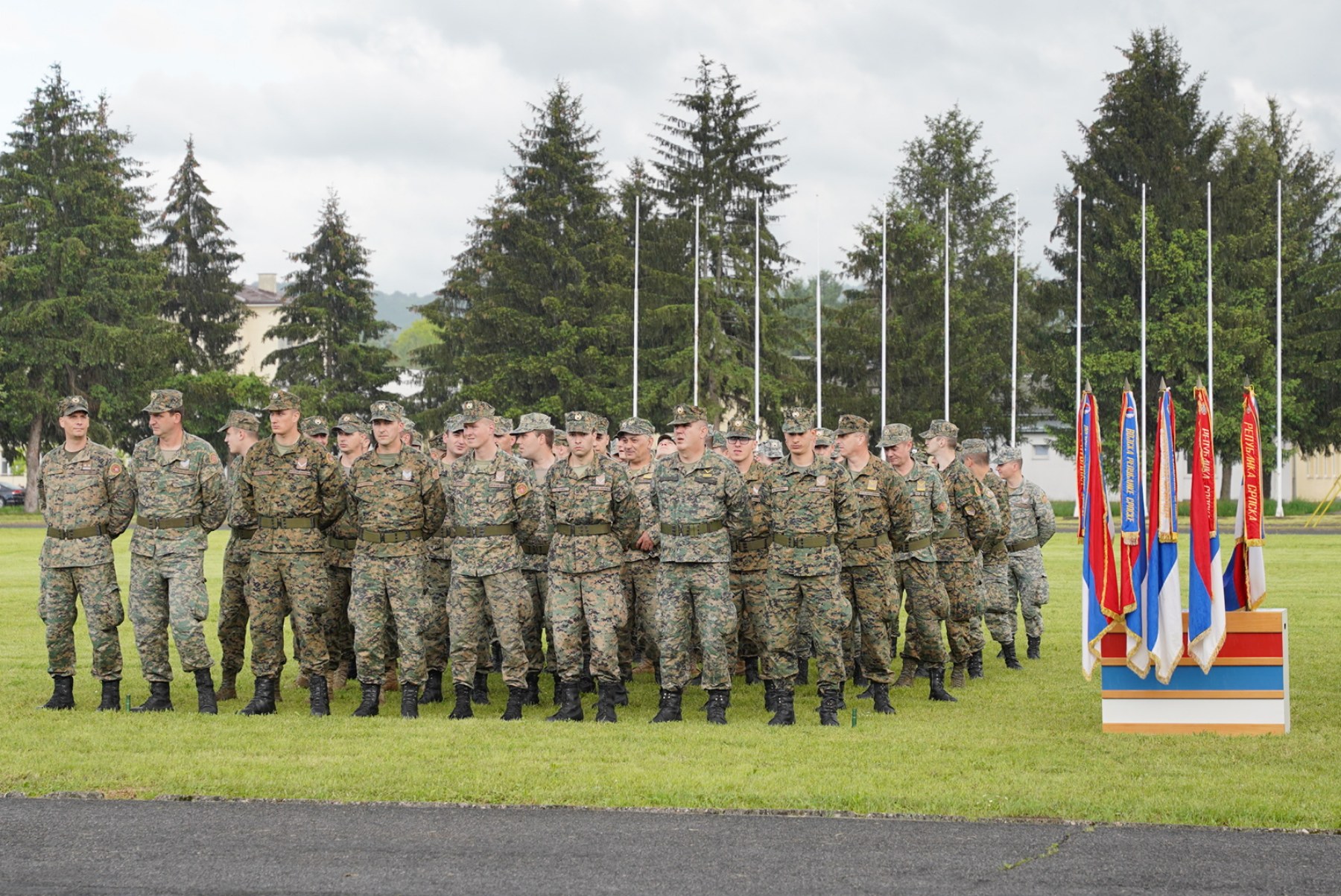 Oružane snage BiH imaju ogroman budžet, a vojska nema dovoljno hrane