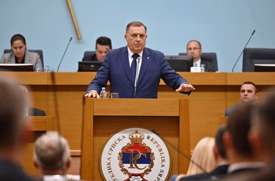 “Idem do kraja, NE BOJIM SE“ Dodik tvrdi: OHR lobira kod patrijarha da obezbijedi njegov susret sa Šmitom