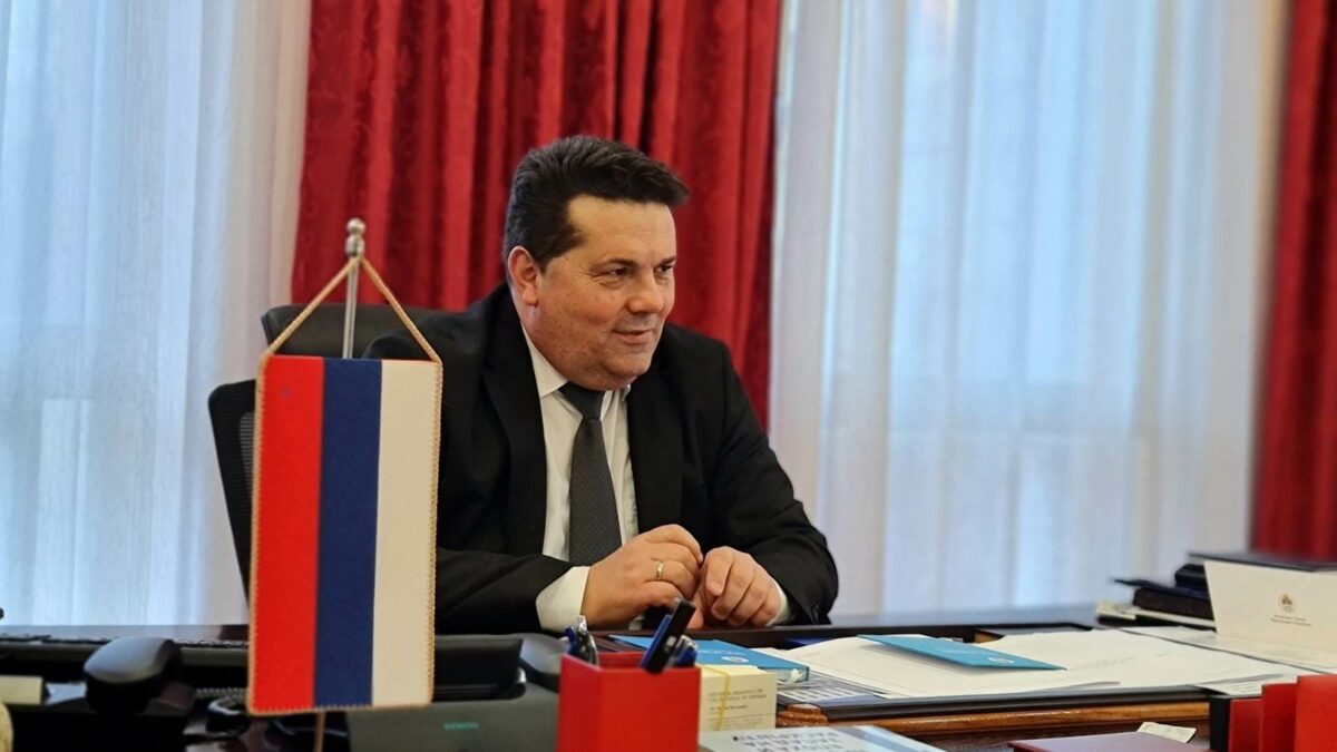 Stevandić: Republika Srpska je svijetao primjer organizovanja Srba, a 28. februar jedan od najznačajnijih datuma 