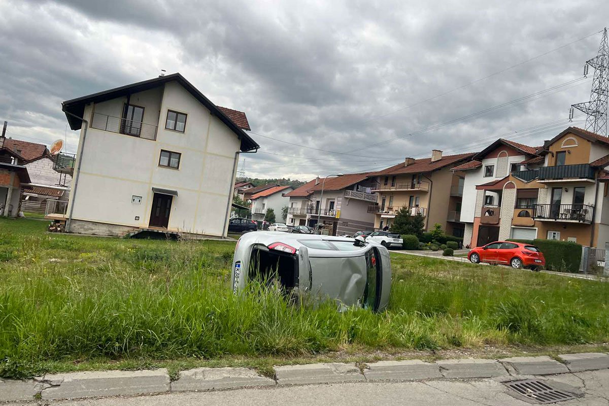 Udes u Banjaluci: Povrijeđeni završili na UKC-u RS