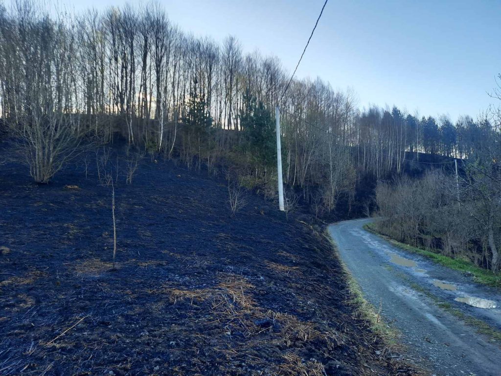 JUTRO NAKON VELIKOG POŽARA Ugašena vatra Mladikovinama kod Teslića (FOTO)