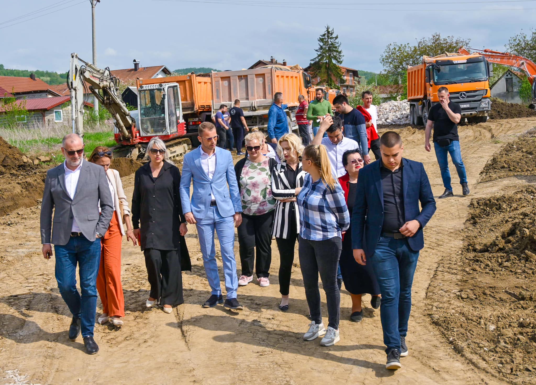 Počeli pripremni radovi za izgradnju pristupnog puta za most u Česmi (FOTO)