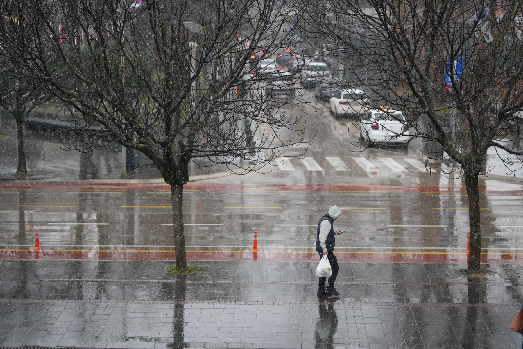 Meteorolozi upozorili: Pripremite se za snijeg večeras