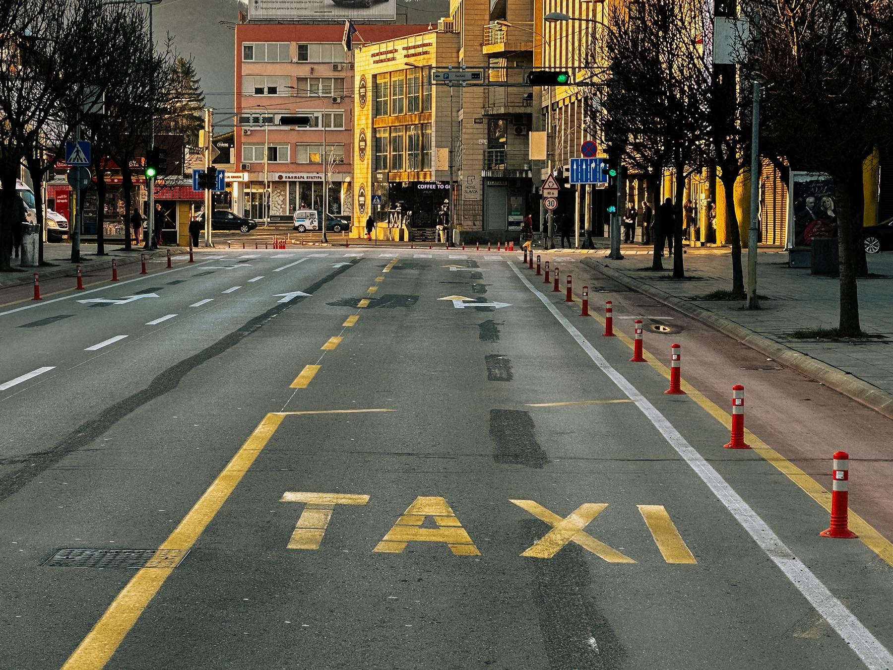 DOBRA VIJEST ZA BANJALUČANE Gradonačelnik potvrdio: Grad dobija 12 novih TAXI vozila