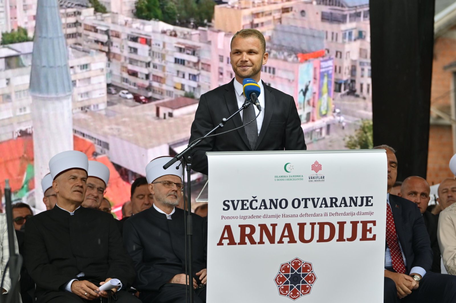 Stanivuković na otvaranju Arnaudije dobio veliki aplauz: Živjeti zajedno nije samo moguće, nego i lijepo (FOTO)