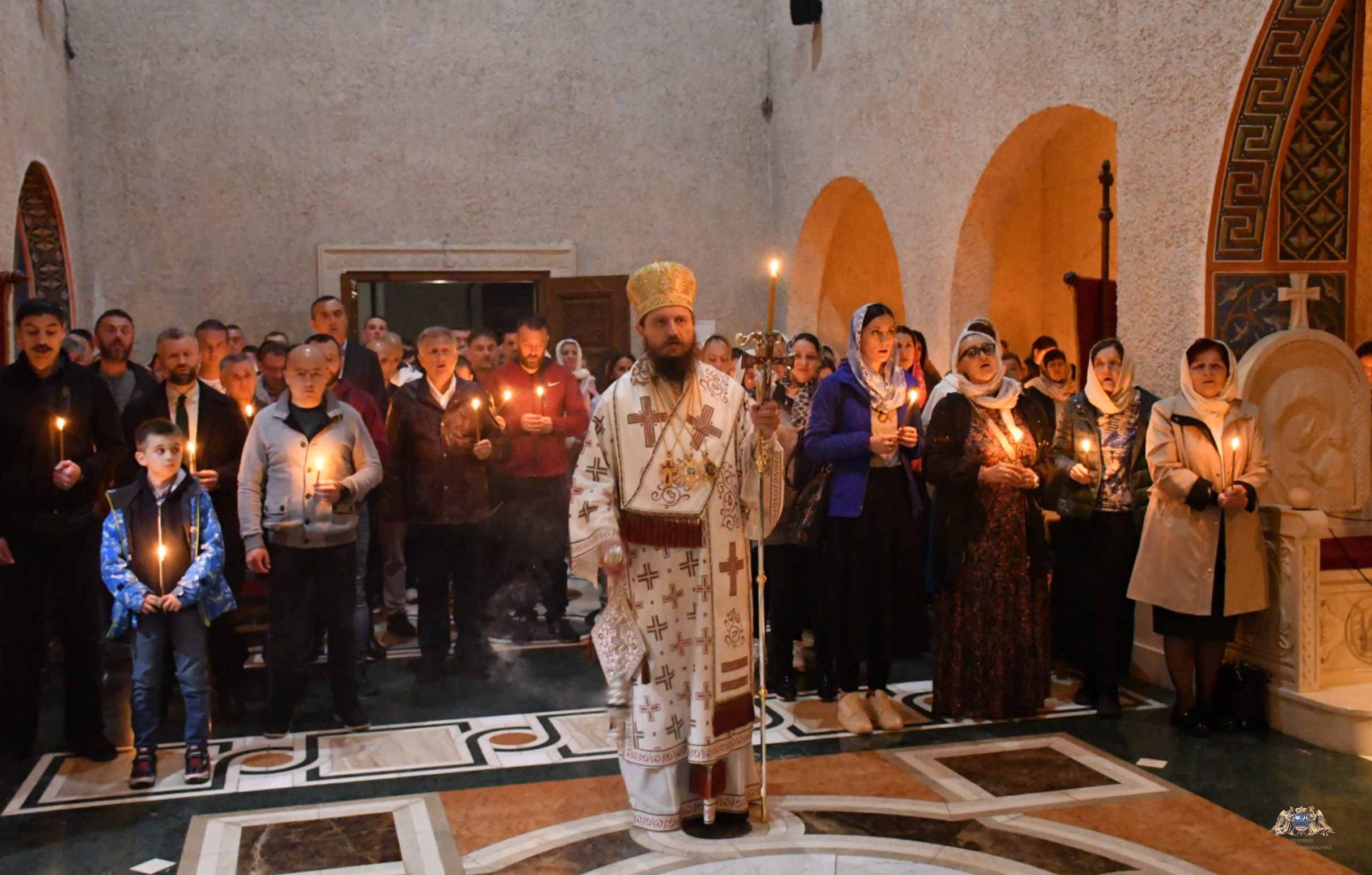 Episkop Sergije služio ponoćnu Vaskršnju liturgiju u Manastiru Klisina kod Prijedora
