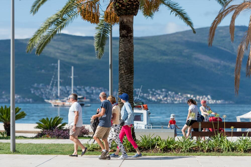 I ovaj grad zabranio šetnju u kupaćem kostimu, evo kolike su kazne