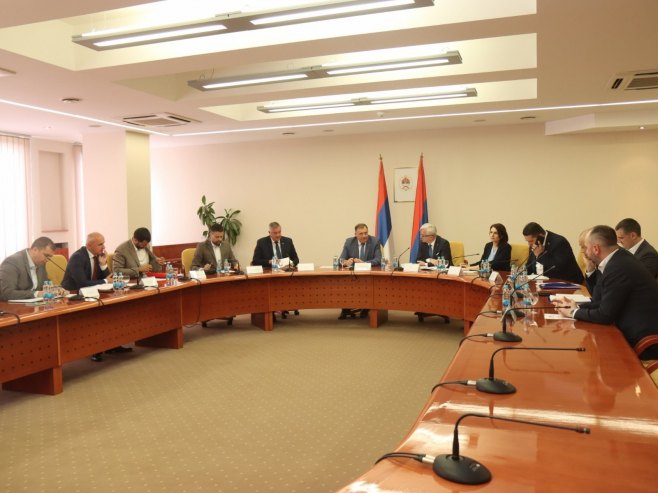 Danas sastanak vladajuće koalicije u Srpskoj, razgovaraće se o izborima u BiH