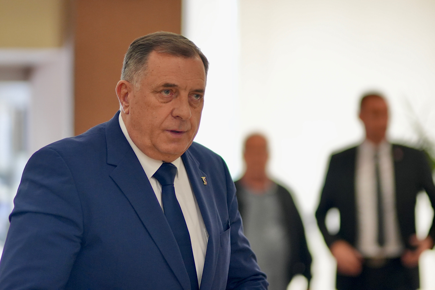 Dodik izazvao buru reakcija najavom o promjeni datuma kojim se slavi Dan Republike