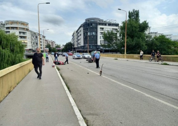 SAOBRAĆAJKA U BANJALUCI U udesu učestvovala dva motora