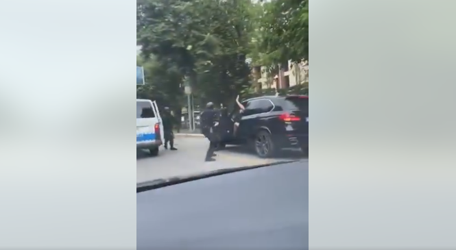 STARI POLICIJSKI ZNALAC U akciji MUP Srpske u Banjaluci uhapšen Rajko Pavić (VIDEO)