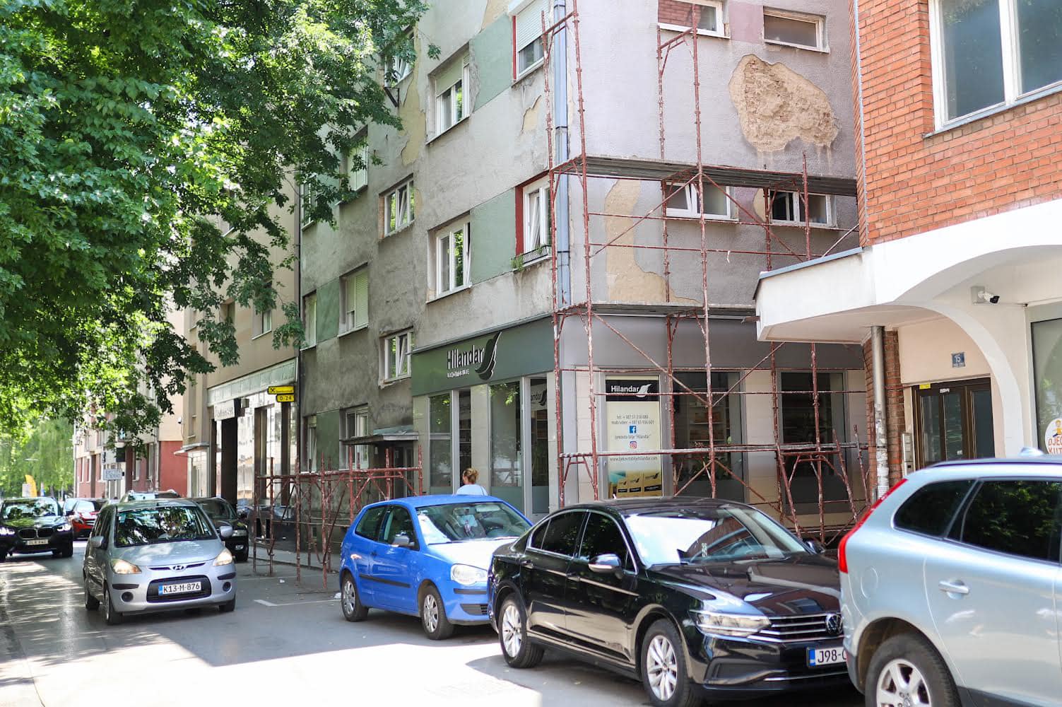 Joše jedna stambena zgrada dobija novi izgled: Grad podržao obnovu fasade u Ulici Milana Tepića (FOTO)
