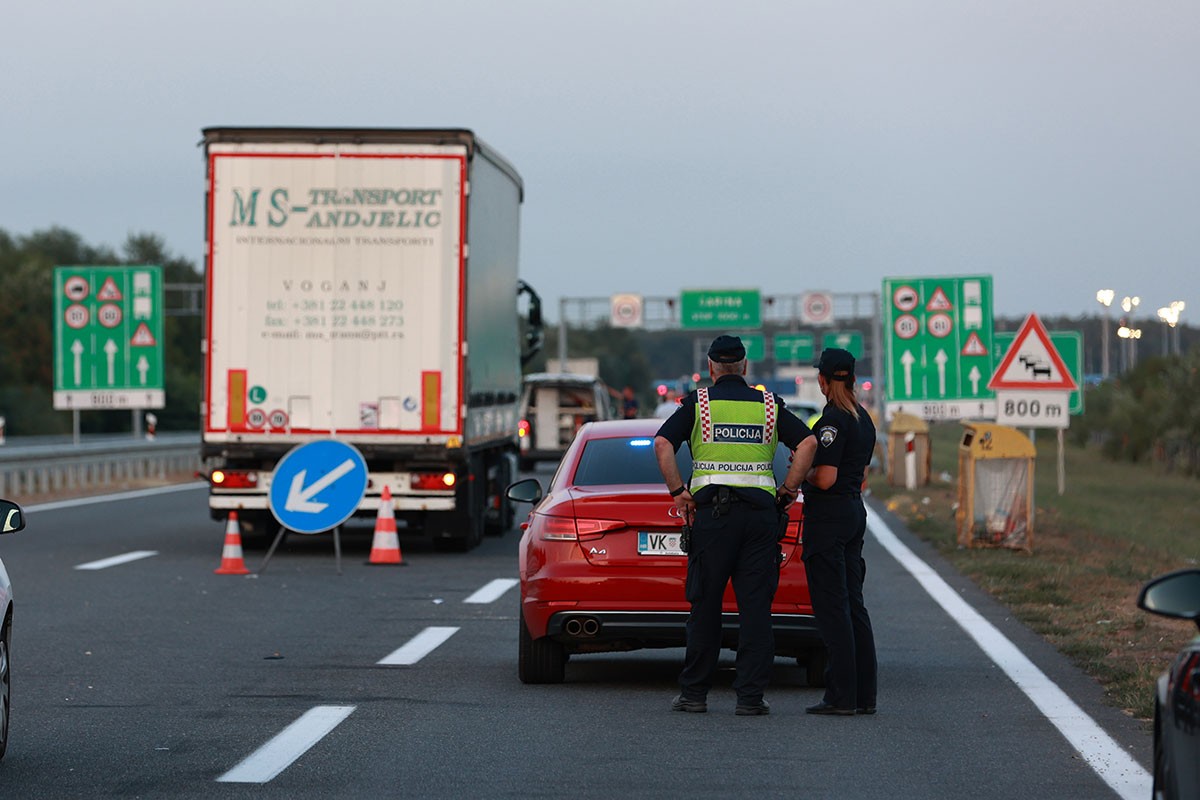 Detalji tragedije na Bajakovu: Hrvatska policajka usmrtila kamiondžiju iz Srbije