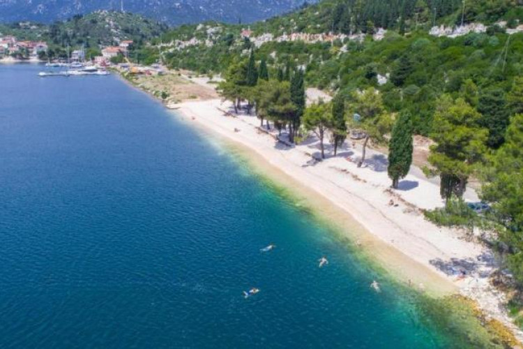 More zagađeno fekalijama: Zabranjeno kupanje na ovoj plaži