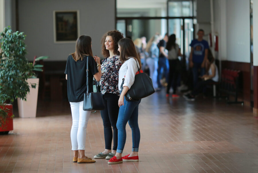 STUDENTI U PROBLEMU Nova akademska godina na pragu, KIRIJE PREVISOKE