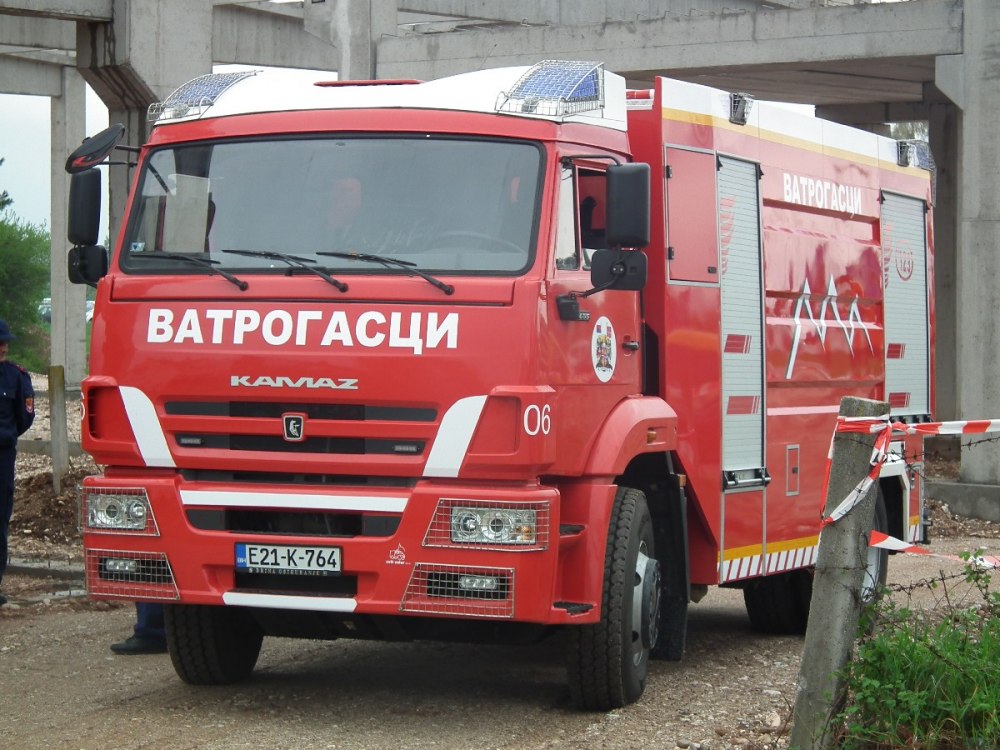 UPAO U SEPTIČKU JAMU Banjalučki vatrogasci spasli nesrećnog sugrađanina