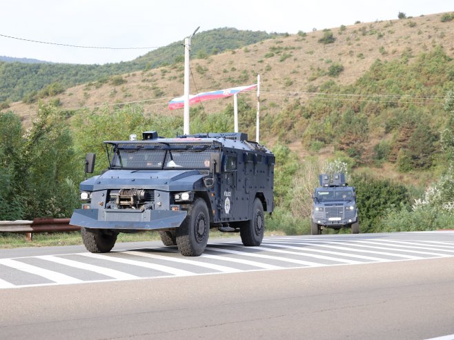 Pretučeno i uhapšeno nekoliko srpskih mladića