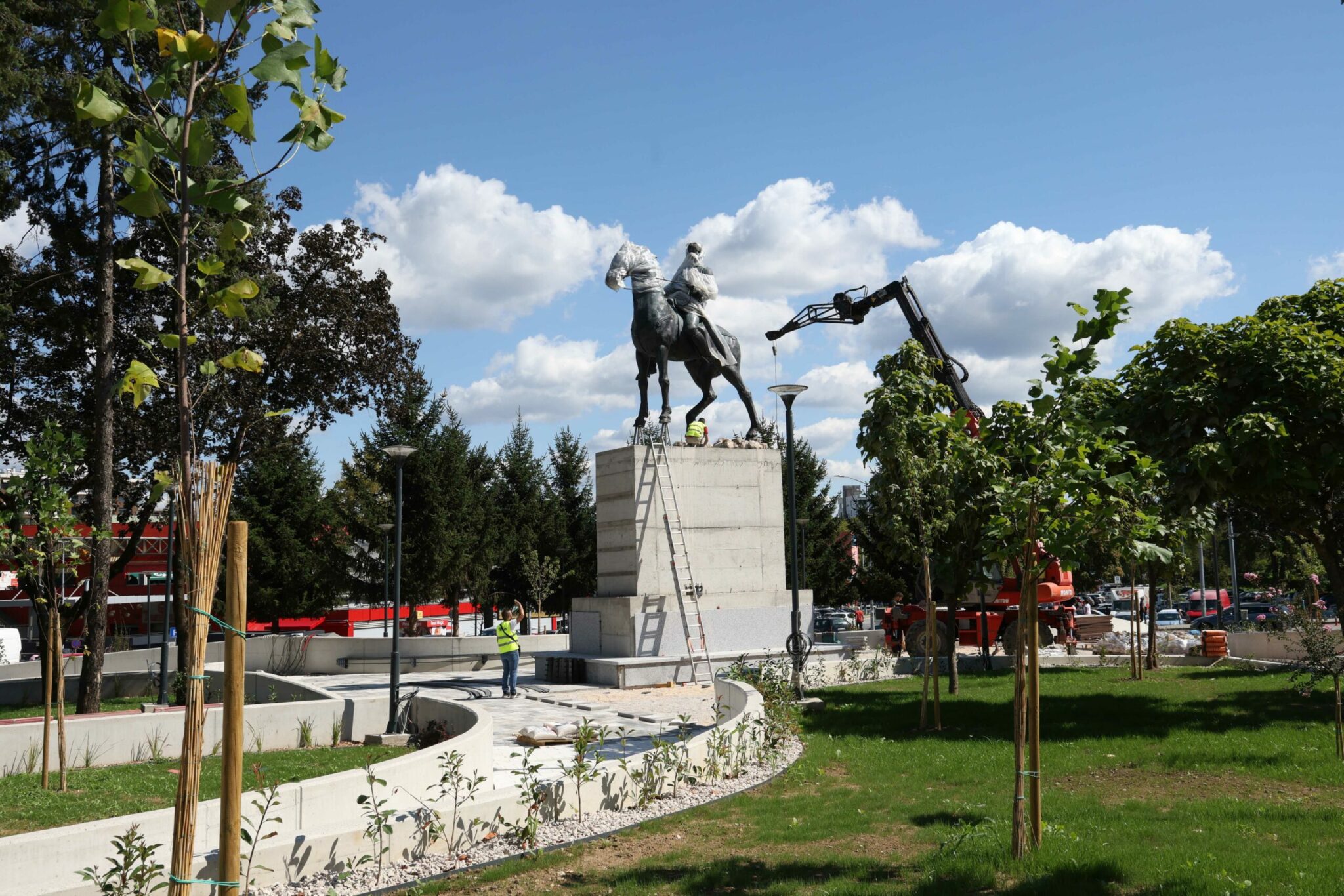 Bogat sadržaj u novom parku posvećenom Tvrtku I Kotromaniću privlači pažnju građana Banjaluke